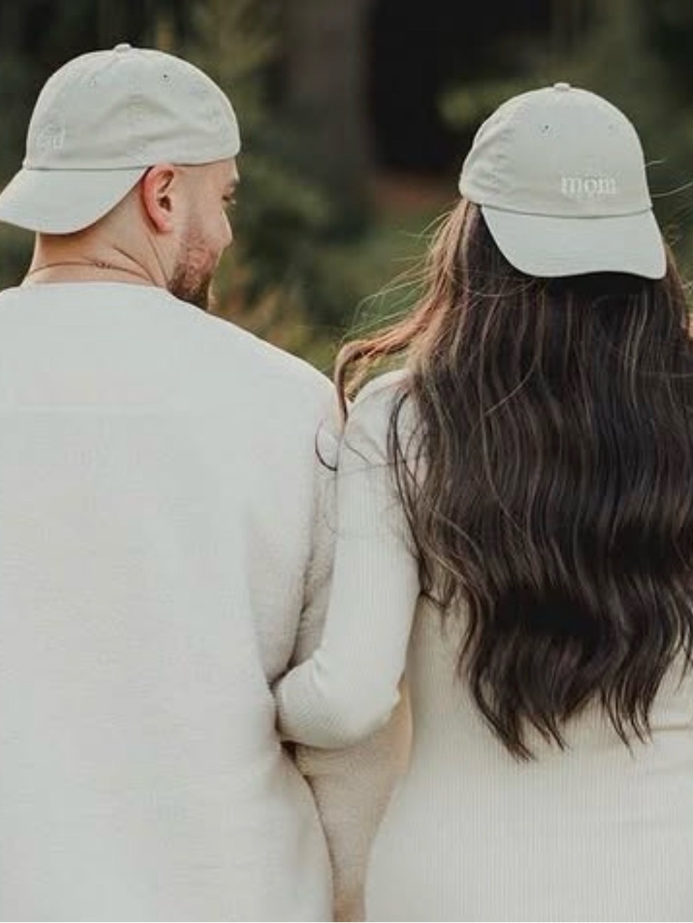 Ivory 'mom' and dad Embroidered Baseball Cap Set